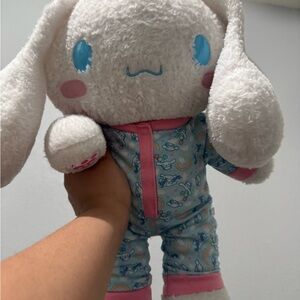 Cinnamoroll build a bear